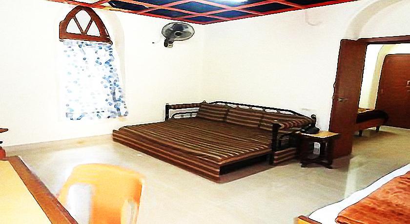 Savoy Village Mahābaleshwar Екстериор снимка
